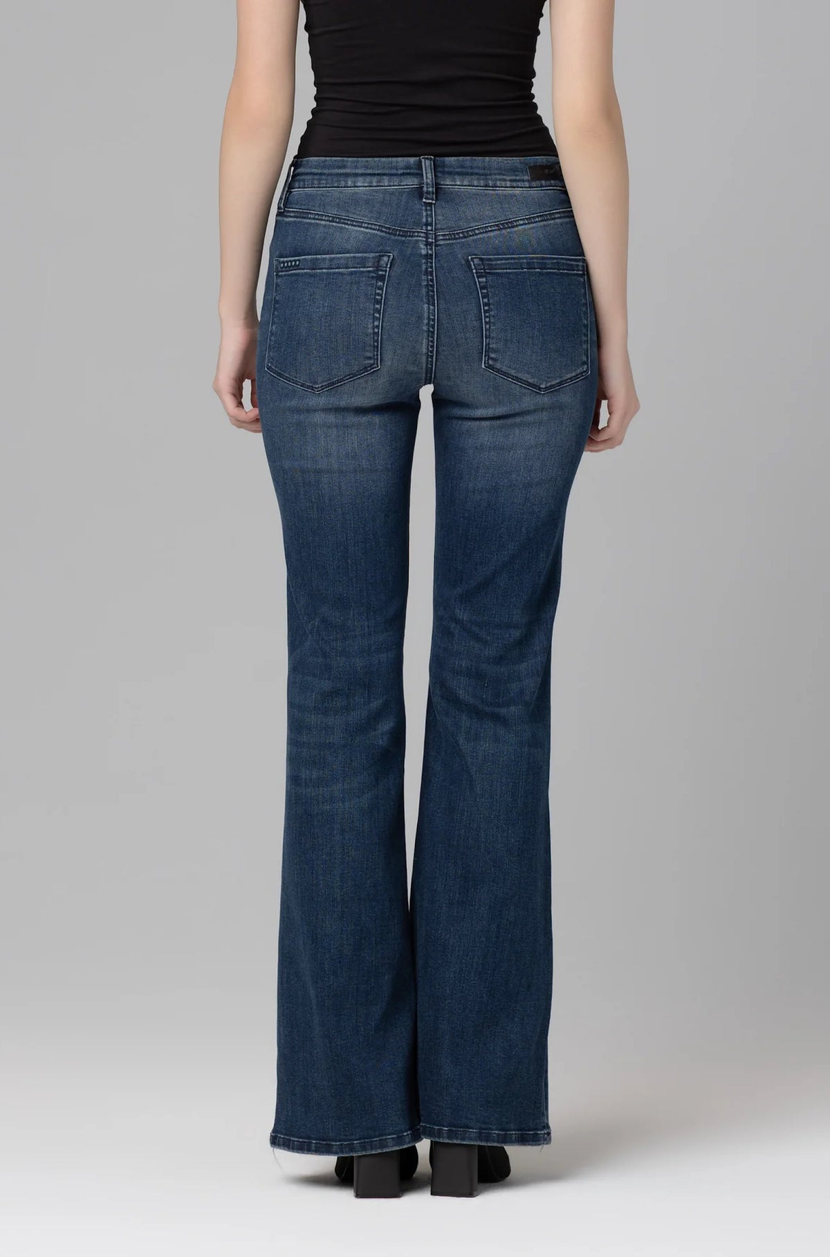 Chelsea Classic Bootcut Jean