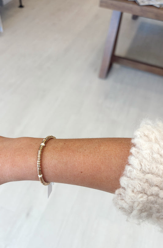 White Howlite Chips Bracelet