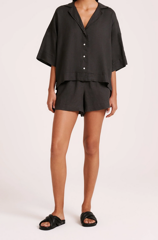 Lounge Linen Short in Coal